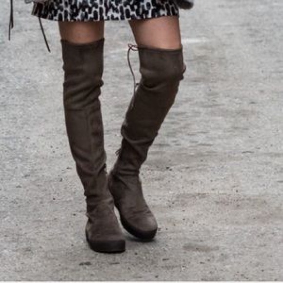 STUART WEITZMAN PLAYTIME BOHO SUEDE THIGH HIGH FLAT BOOTS TAUPE SZ 6 - Picture 4 of 14